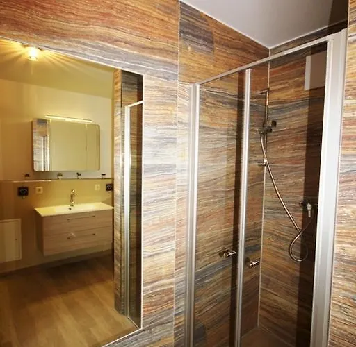 Parkresidenz 公寓 *